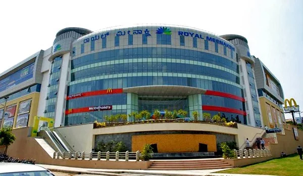 Featured Image of Royal Meenakshi Mall